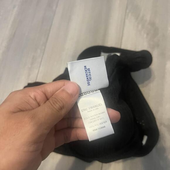 Small black eric emanuel shorts - Picture 3 of 4